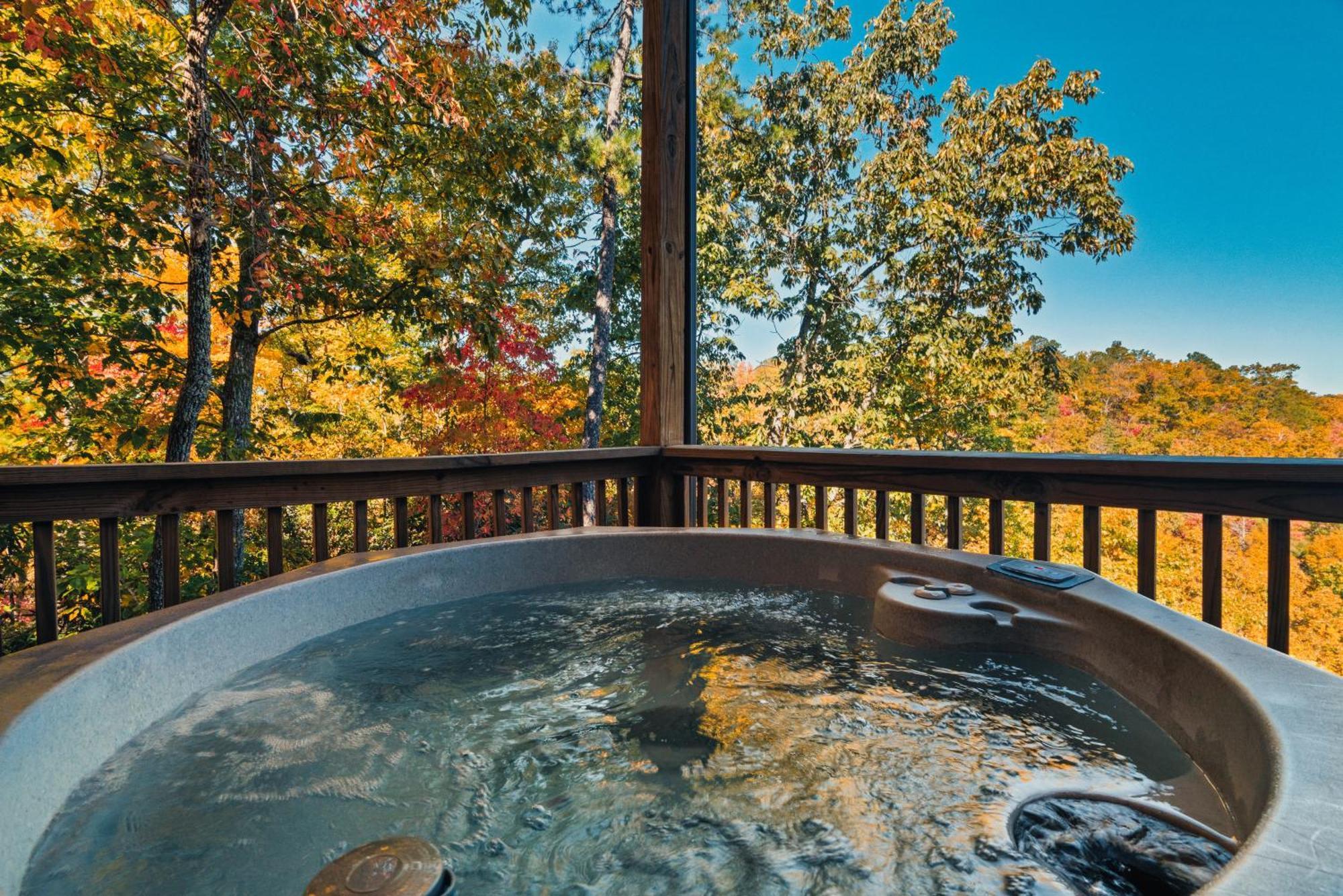 Top Mtn Views, Hottub, Games, 4 Suites, Pets Sevierville Exterior photo